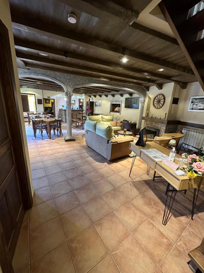 Hotel Rural Monasterio De Ara Mada Santa Colomba de las Arrimadas Eksteriør billede