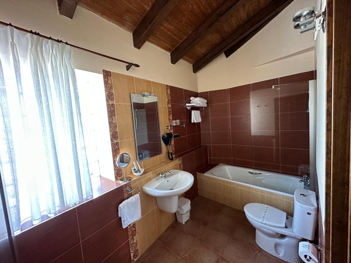 Hotel Rural Monasterio De Ara Mada Santa Colomba de las Arrimadas Eksteriør billede