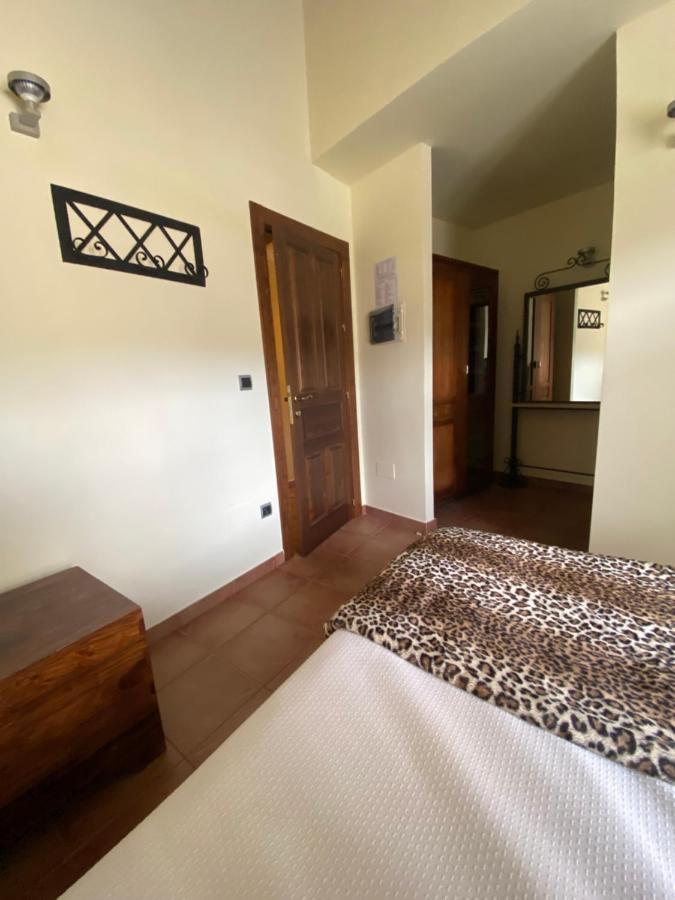 Hotel Rural Monasterio De Ara Mada Santa Colomba de las Arrimadas Eksteriør billede