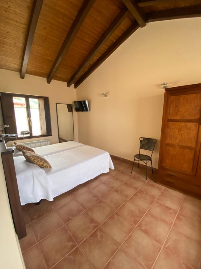 Hotel Rural Monasterio De Ara Mada Santa Colomba de las Arrimadas Eksteriør billede